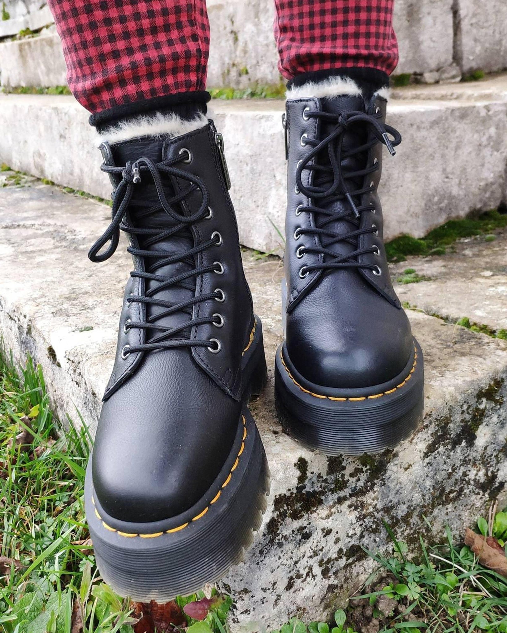 Bottes Jadon à plateforme en cuir Pisa souple avec doublure en fausse fourrure