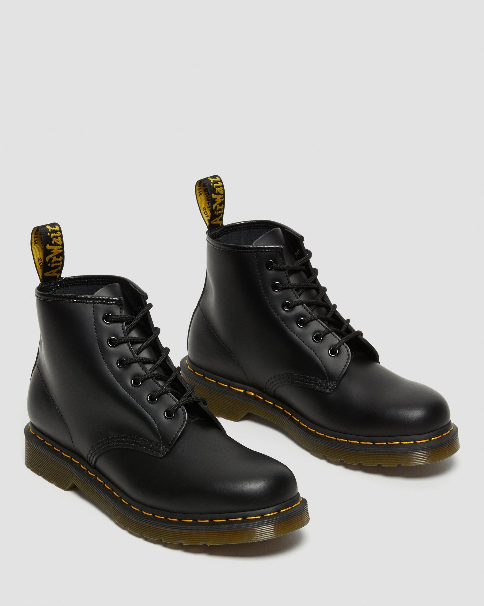 Bottines 101 en cuir lisse avec surpiqûre jaune