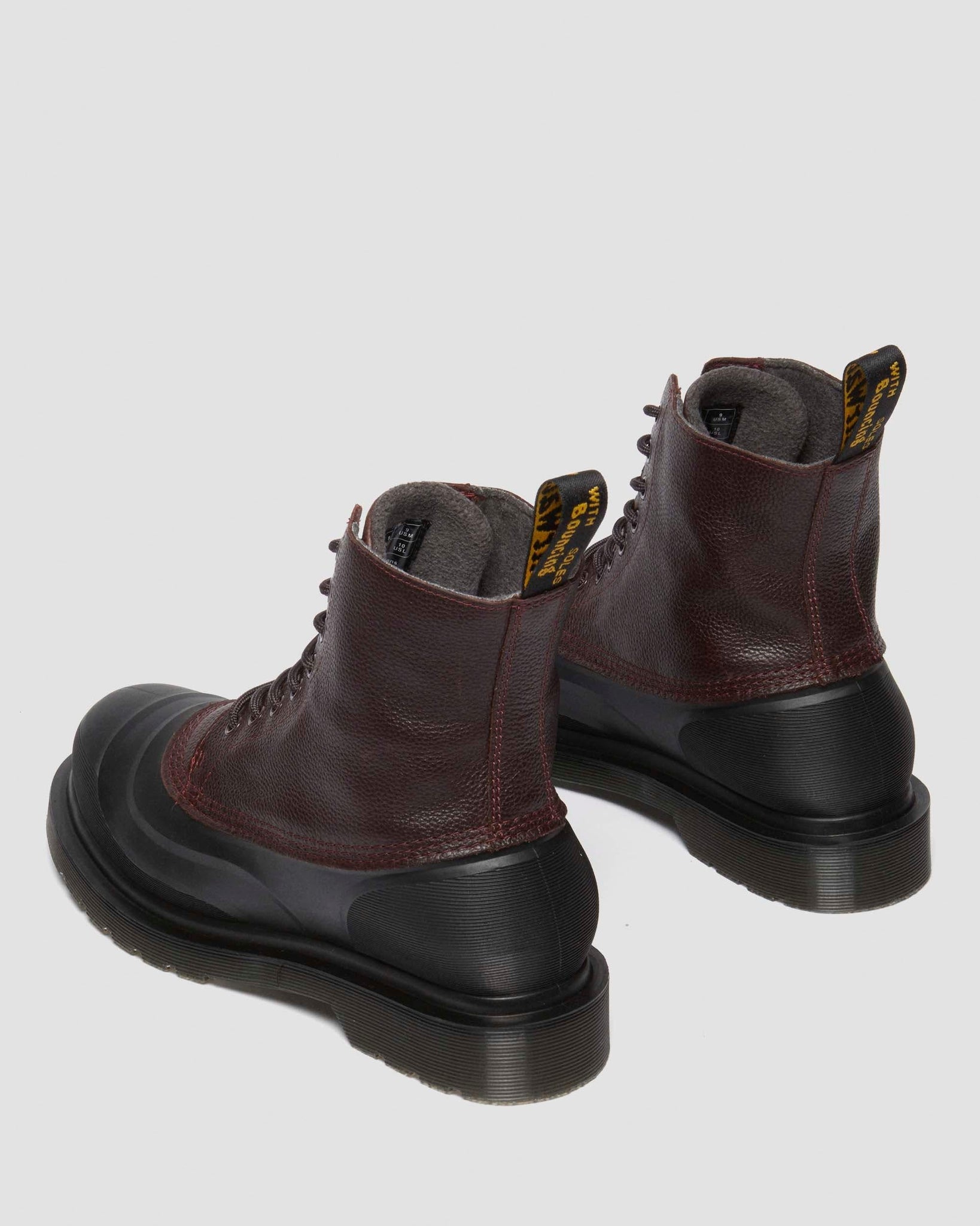 Bottines 1460 Sub en cuir, doublées en polaire pour une protection contre le froid et l’humidité