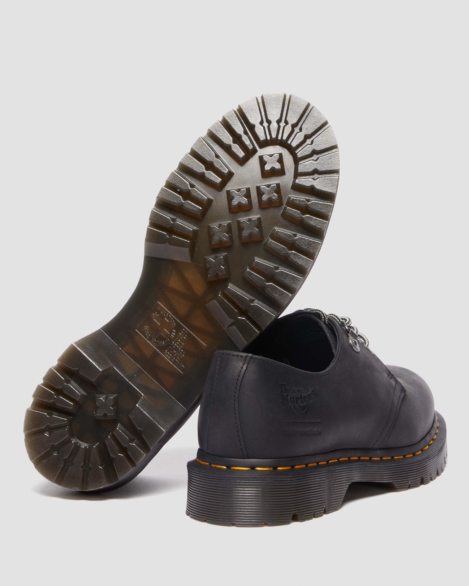 Dr. Martens x thisisneverthat – 1461 en Cuir Pleine Fleur Ciré