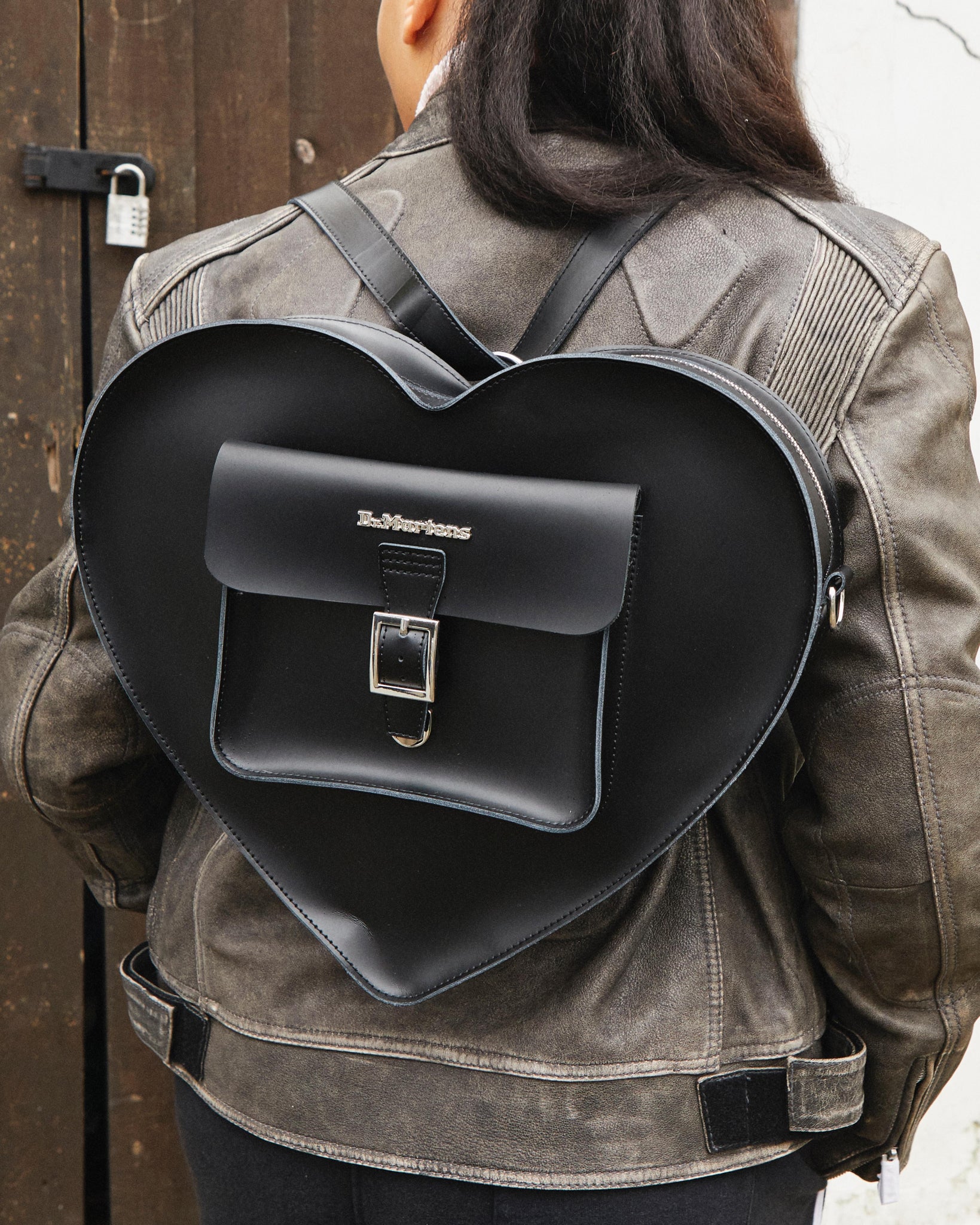 Grand sac à dos en cuir en forme de cœur